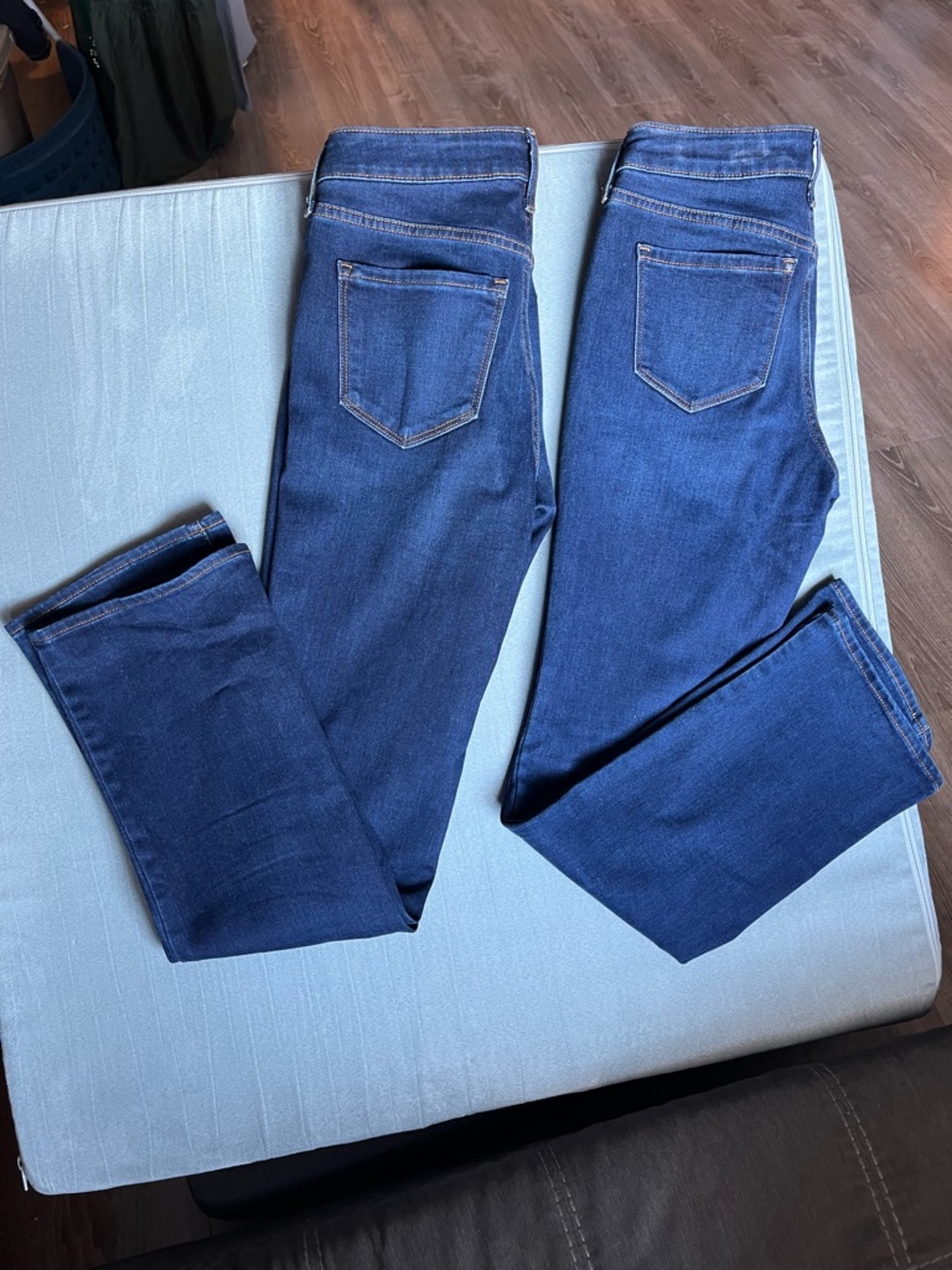 2 Old Navy Women's blue Jeans. Mid-rise Kicker boot cut. Size 4. 14.25" waist.